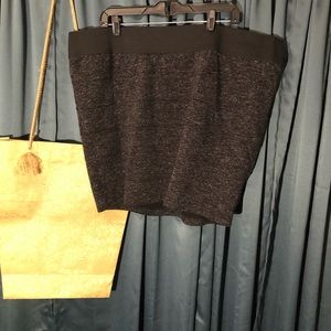 Torrid skirt. (Torrid tub).